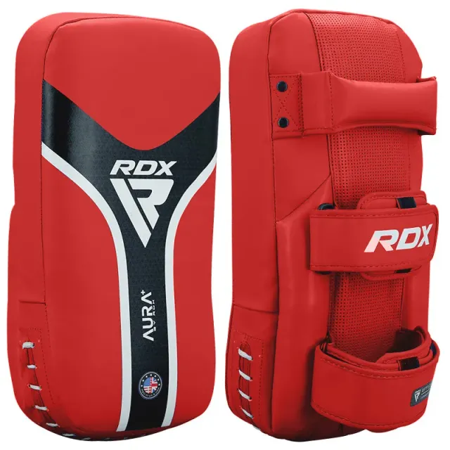 RDX Aura Plus T-17 Scudo Braccio Boxe Rosso MMA