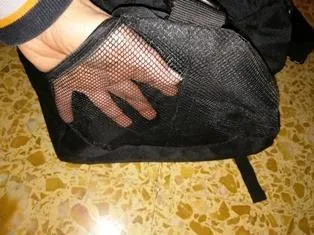 Leone1947 borsone sportivo nero 70 litri antistrappo zaino