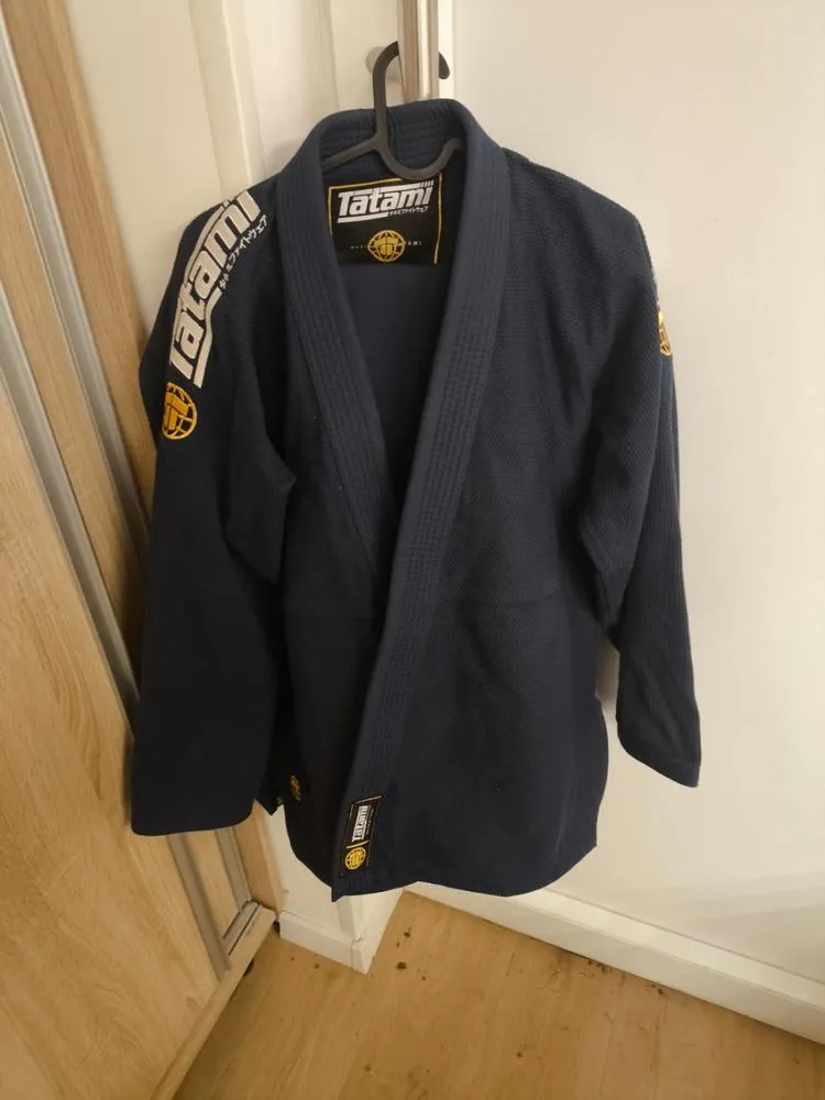 Tatami Estilo Gold Label kimono BJJ petrolio premium
